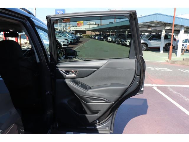 フォレスター プレミアム　パナソニックＳＤナビ　ルーフレール　パナソニックＳＤナビ　ＥＴＣ２．０　フロント・サイド・リヤカメラ　ＬＥＤヘッドライト　キーレス＆プッシュスタート　電動リヤゲート　オートライト（24枚目）