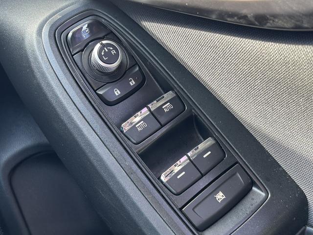 XV 2.0i-L アイサイト カロッツェリアメモリーナビ バックカメラ ETC2.0 LEDヘッドライト フォグランプ キーレス&プッシュスタート(37枚目)