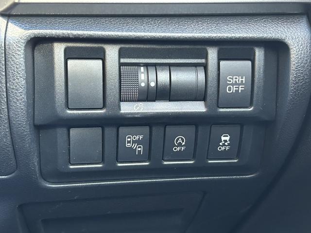 XV 2.0i-Sアイサイト Fパワーシート ルーフレール アイサイトバージョン3 Fパワーシート LEDヘッドランプ 18インチアルミホイール パドルシフト パイオニアナビ サイド・バックカメラ ETC2.0 1オーナー禁煙車(26枚目)