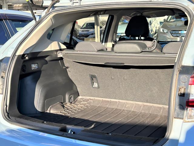 XV 2.0i-Sアイサイト Fパワーシート ルーフレール アイサイトバージョン3 Fパワーシート LEDヘッドランプ 18インチアルミホイール パドルシフト パイオニアナビ サイド・バックカメラ ETC2.0 1オーナー禁煙車(30枚目)