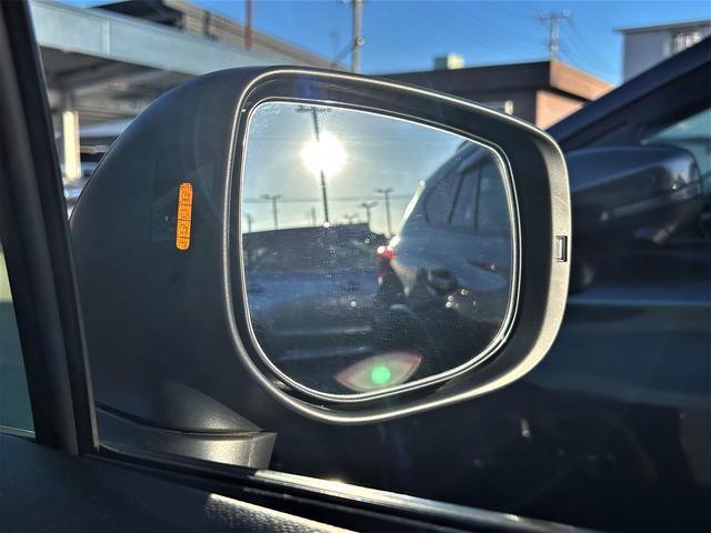 XV 2.0i-Sアイサイト Fパワーシート ルーフレール アイサイトバージョン3 Fパワーシート LEDヘッドランプ 18インチアルミホイール パドルシフト パイオニアナビ サイド・バックカメラ ETC2.0 1オーナー禁煙車(42枚目)