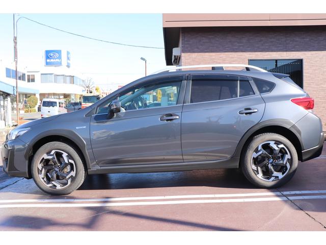 ＸＶ ２．０ｅ－Ｓアイサイト　パナソニックＳＤナビ　ルーフレール　パナソニックＳＤナビ　ＥＴＣ２．０　フロント・サイド・リヤカメラ　キーレス＆プッシュスタート　ＬＥＤヘッドライト　リヤコーナーセンサー（3枚目）