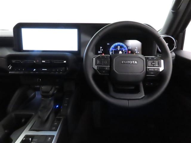 ランドクルーザー250 VX コネクティッドナビ 禁煙車 パノラミックビューモニター ムーンルーフ デジタルインナーミラー 本革シート 衝突被害軽減ブレーキ 踏み間違い防止 ブラインドスポットモニター ワンオーナー(13枚目)