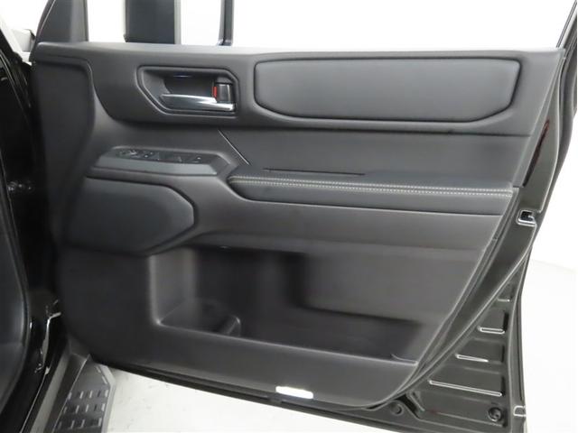 ランドクルーザー250 VX コネクティッドナビ 禁煙車 パノラミックビューモニター ムーンルーフ デジタルインナーミラー 本革シート 衝突被害軽減ブレーキ 踏み間違い防止 ブラインドスポットモニター ワンオーナー(21枚目)