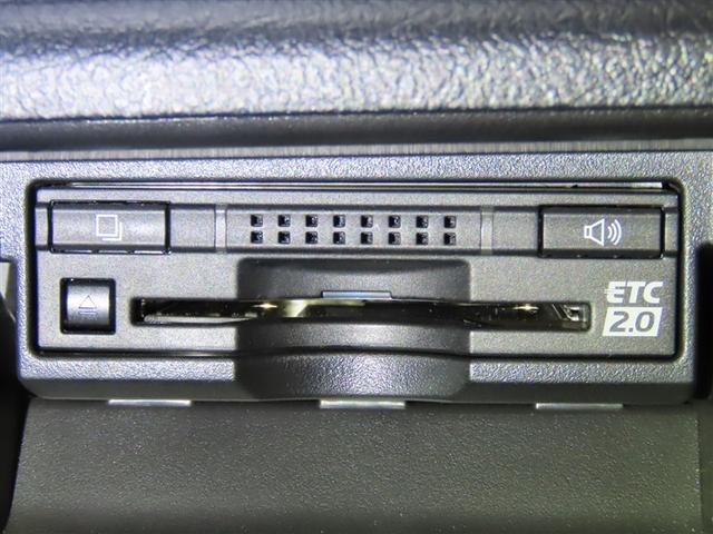 クラウンハイブリッド アスリートG ブラインドスポットモニター 衝突被害軽減ブレーキ メモリーナビ クルーズコントロール 車線逸脱警報 オートマチックハイビーム フルセグTV バックモニター ETC2.0 CD/DVD再生(18枚目)