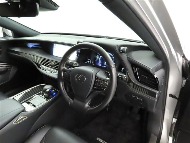 ＬＳ ＬＳ５００ｈ　Ｉパッケージ　本革シート　衝突被害軽減ブレーキ　踏み間違い防止機能　パノラミックビューモニター　メモリーナビ　ドライブレコーダー　シートヒーター／ベンチレーション　ハンドルヒーター　ＥＴＣ（9枚目）