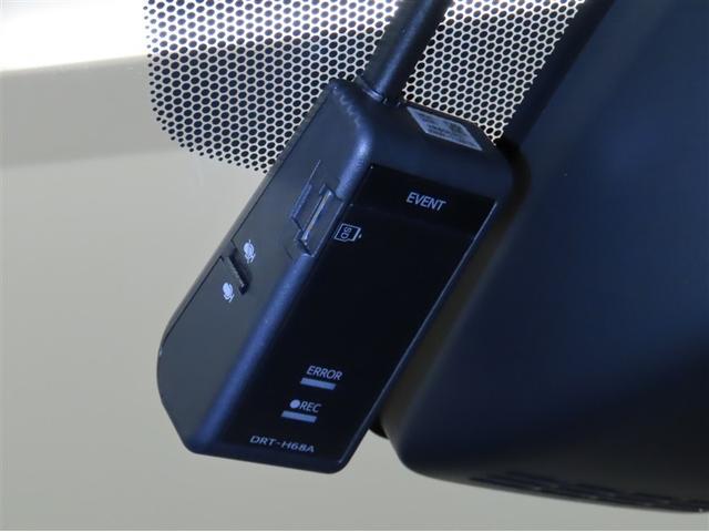 エスクァイア Gi プレミアムパッケージ 両側電動スライドドア 後席モニター モデリスタフルエアロ ドライブレコーダー フルセグTV 純正アルミホイール 衝突被害軽減ブレーキ オートマチックハイビーム ETC 前席シートヒーター(8枚目)