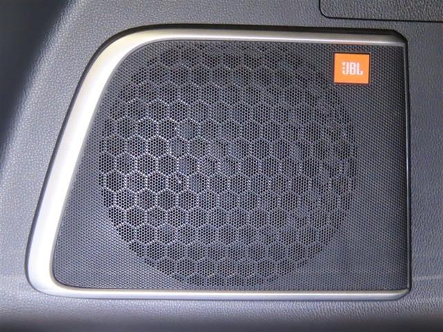 ＪＢＬプレミアムサウンドシステムを装備しております。