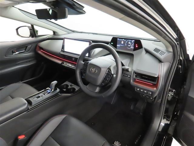 プリウス Z 禁煙車 4WD パノラミックビューモニター 前席シートヒーター・クーラー ドライブレコーダー ブラインドスポットモニター クルーズコントロール オートマチックハイビーム 純正アルミホイール ETC(9枚目)