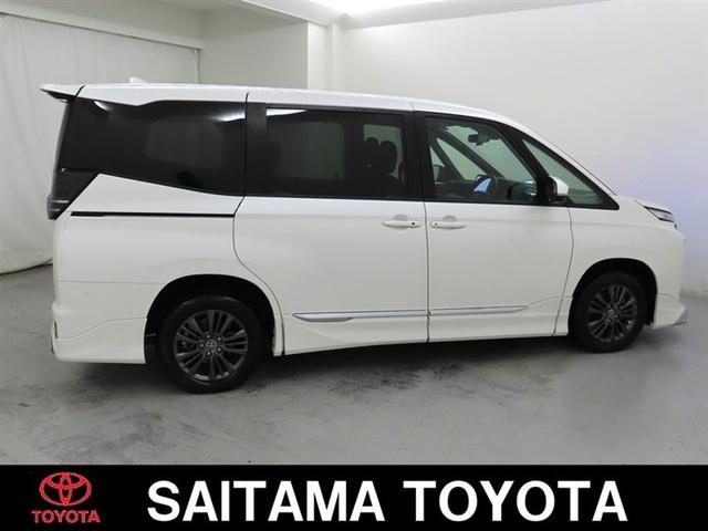 ヴォクシー ハイブリッドS-G モデリスタ製フルエアロ メモリーナビ フルセグTV CDDVD再生 後席モニター パノラミックビューモニター 両側電動スライドドア 衝突回避軽減ブレーキ 踏み間違い制御装置 オートハイビーム(11枚目)