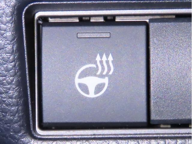 プリウス Z ドライブレコーダー 禁煙車 コネクティッドナビ モデリスタフルエアロ パノラミックビューデジタルインナーミラー 衝突被害軽減ブレーキ 踏み間違い防止 シートヒーター/ベンチレーション ワンオーナー(4枚目)