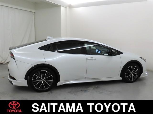 プリウス Z ドライブレコーダー 禁煙車 コネクティッドナビ モデリスタフルエアロ パノラミックビューデジタルインナーミラー 衝突被害軽減ブレーキ 踏み間違い防止 シートヒーター/ベンチレーション ワンオーナー(9枚目)