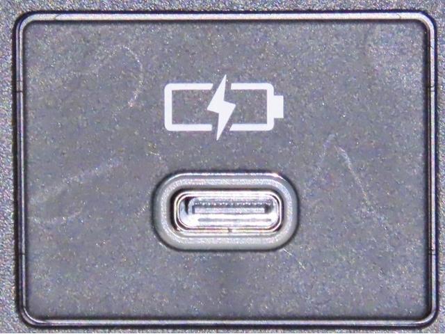 ヴェルファイアハイブリッド Ｚ　プレミア（27枚目）