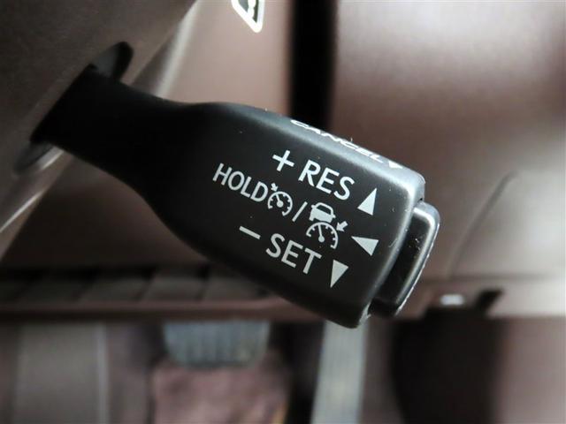 RX RX450hL 7人乗り 後席モニター ムーンルーフ ブラインドスポットモニター シートヒーター・ベンチレーター 踏み間違い加速抑制機 衝突被害軽減ブレーキ 車線逸脱警報(22枚目)