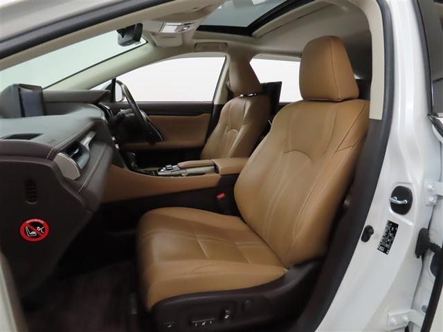 RX RX450hL 7人乗り 後席モニター ムーンルーフ ブラインドスポットモニター シートヒーター・ベンチレーター 踏み間違い加速抑制機 衝突被害軽減ブレーキ 車線逸脱警報(28枚目)