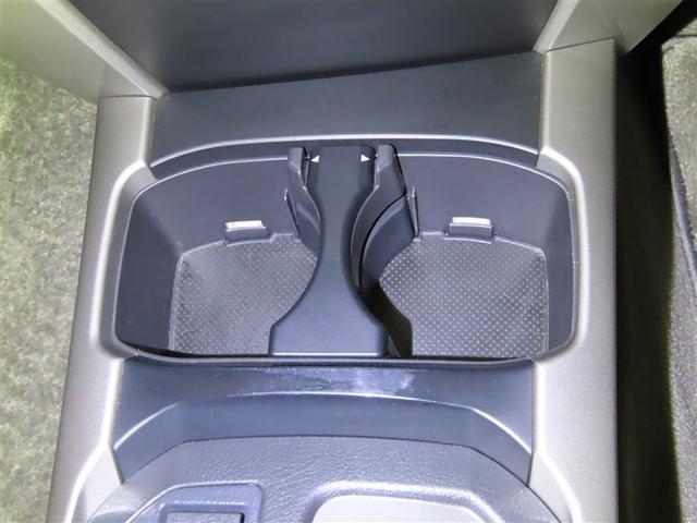 �Z���^�[�R���\�[���Ƀh�����N�z���_�[�𑕔����Ă���܂��B