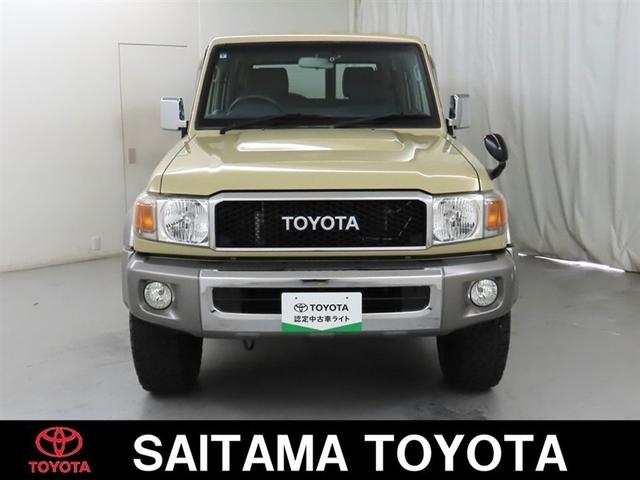 ランドクルーザー70 バン マニュアル車 4WD 7インチナビ ETC リヤヒーター ブルートゥース接続 CD DVD フルセグTV サイドバイザー ハロゲンヘッドライト スペアタイヤ(11枚目)