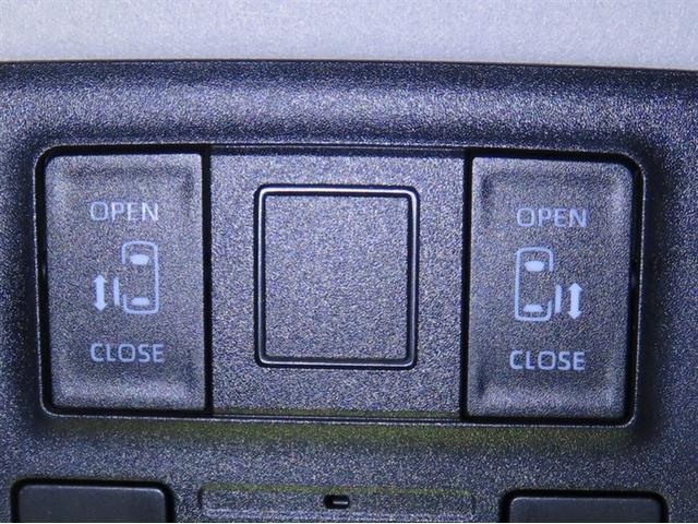 ノア Ｇ　両側電動スライドドア　全周囲モニター　ブラインドスポットモニター　ドライブレコーダー　ＥＴＣ２．０　ＣＤ／ＤＶＤ再生　フルセグＴＶ　クルーズコントロール　オートマチックハイビーム　スペアタイヤ（12枚目）