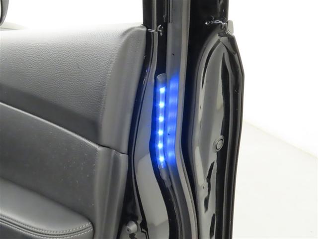 エクストレイル ２０Ｘｉ　Ｖセレクション　日産純正９インチナビ　パノラミックビューモニター　ＥＴＣ　前席シートヒーター　ＣＤ／ＤＶＤ再生　ステアリングスイッチ　衝突被害軽減ブレーキ　電動パーキングブレーキ　ＬＥＤヘッドランプ　応急用タイヤ（23枚目）