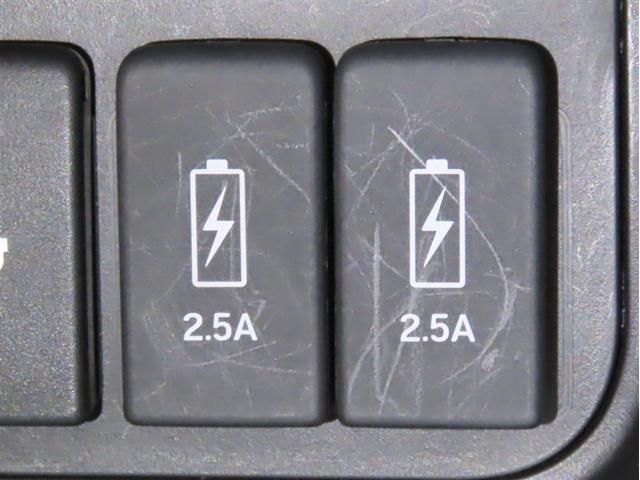 N-BOXカスタム G・EXホンダセンシング 衝突回避軽減ブレーキ Bluetooth対応SDナビ バックモニター ナビ連動式ETC 助手席側電動スライドドア CD&DVD再生 フルセグTV 取扱説明書 保証書 整備記録簿(23枚目)