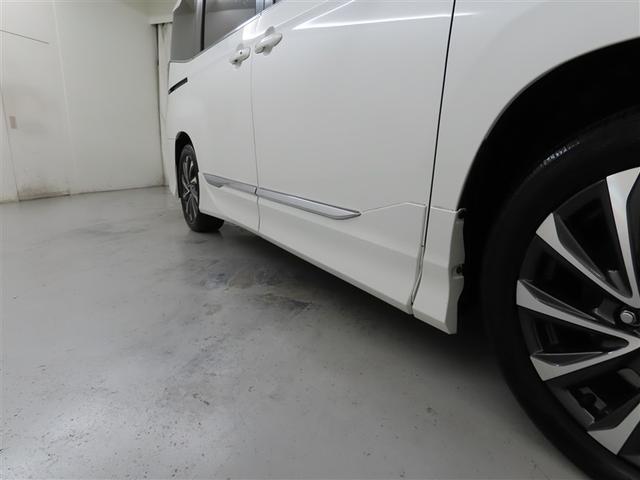 ヴォクシー ハイブリッドS-Z ディスプレイオーディオ 後席ディスプレイ パノラミックビューモニター リヤオートエアコン ナビ連動ETC2.0 CD/DVDデッキ オートマチックハイビーム ステアリングスイッチ LEDヘッドランプ(4枚目)