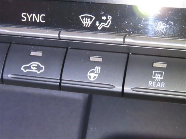 ノア Z 前席・2列目シートヒーター ステアリングヒーター ディスプレイオーディオ ナビ連動ETC2.0 USB入力端子 ユニバーサルステップ パワーバックドア デジタルインナーミラー リヤオートエアコン(5枚目)