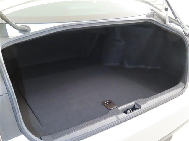 クラウンハイブリッド S Cパッケージ Bluetooth対応SDナビ パノラミックビュー(全周囲)モニター 衝突回避軽減ブレーキ CD&DVD&ブルーレイ再生 フルセグTV ナビ連動式2.0ETC 取扱説明書 保証書 整備記録簿(31枚目)