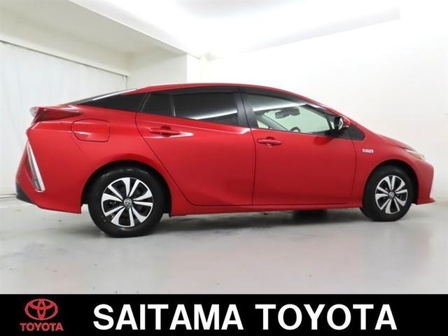 プリウスPHV Sセーフティパッケージ ソーラーパネル付 ブラインドスポットモニター パノラミックビューモニター 衝突回避被害軽減ブレーキ ペダル踏み違い 車線免脱 SDナビ フルセグ メディヤプレーヤー接続 AC100電源 ETC(6枚目)