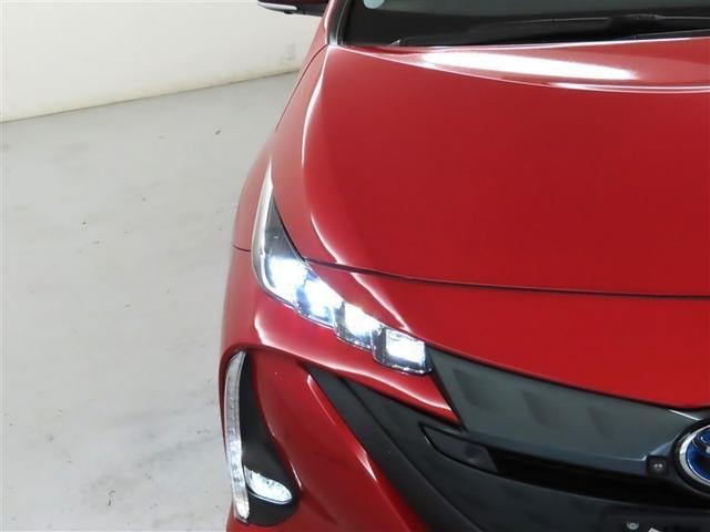 プリウスPHV Sセーフティパッケージ ソーラーパネル付 ブラインドスポットモニター パノラミックビューモニター 衝突回避被害軽減ブレーキ ペダル踏み違い 車線免脱 SDナビ フルセグ メディヤプレーヤー接続 AC100電源 ETC(34枚目)