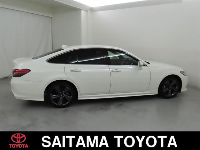 クラウンハイブリッド ＲＳ　リミテッド　Ｂｌｕｅｔｏｏｔｈ対応ＳＤナビ　衝突回避軽減ブレーキ　ＣＤ＆ＤＶＤ＆Ｂｌｕ－ｒａｙ再生　シートヒーター　バックガイドモニター　ナビ連動式２．０ＥＴＣ　取扱説明書　保証書　整備記録簿（6枚目）