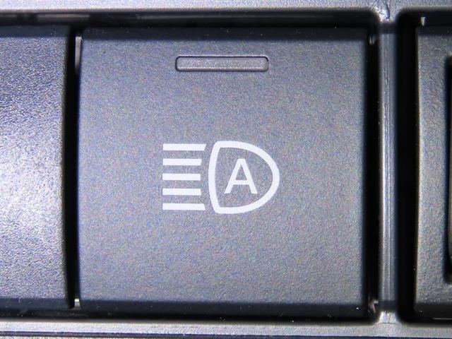 プリウス G Bluetooth対応ディスプレイオーディオ パノラミックビュー(全周囲)モニター ナビ連動式2.0ETC 衝突回避軽減ブレーキ シートヒーター 純正19インチアルミホイール(15枚目)