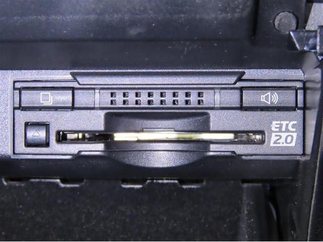 RX RX450h バージョンL 前席シートヒーター&前席シートベンチレーション ステアリングヒーター チルド&スライドムーンルーフ メーカー装着メモリーナビゲーション パノラミックビューモニター パワーバックドア(17枚目)