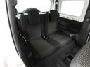 後席空間もしっかり確保してあります。