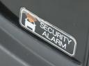 純正のセキュリティアラームを装備しております。