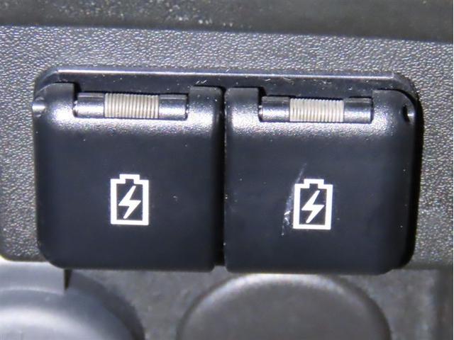 スペーシアギア ハイブリッドＸＺ　両側パワースライドドア／前席Ｄ・Ｐ席シートヒーター／ＬＥＤヘッドライト／純正ＤＯＰナビ・バックカメラ／サイドバイザー／スマートキー２個（23枚目）