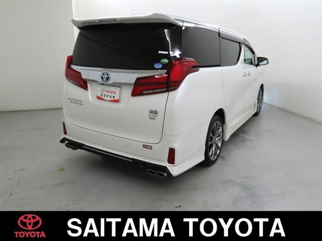 アルファードハイブリッド エグゼクティブラウンジS TRDフルエアロ仕様 TRDアルミホイール装着 後席モニター装着 ツインムーンルーフ装着 パノラミックビューモニター装備 デジタルインナーミラー装着 トヨタ純正ナビ装着(6枚目)