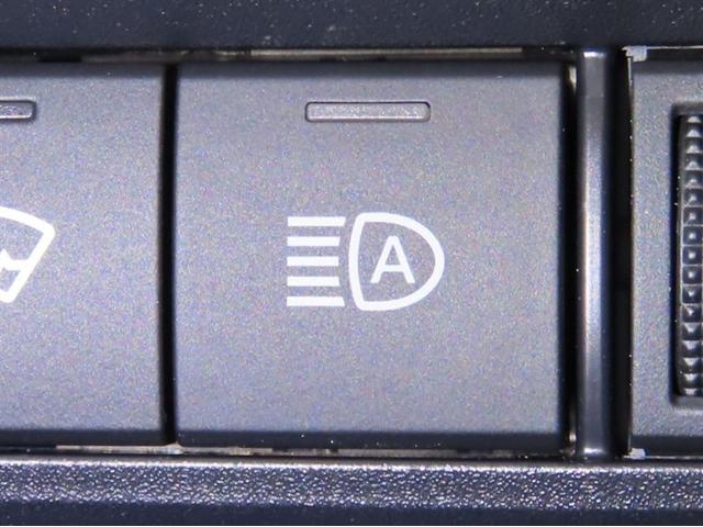 ノア ハイブリッドＳ－Ｚ　ディスプレイオーディオ　後席モニター　フルセグＴＶ　Ｂｌｕｅｔｏｏｔｈ接続　ＨＤＭＩ端子　ＣＤＤＶＤ再生　寒冷地仕様　全周囲モニター　前席シートヒーター（16枚目）