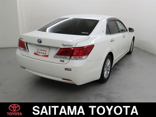 クラウンハイブリッド ロイヤルサルーン　メーカー装着ＳＤナビ　フルセグＴＶ　Ｂｌｕｅｔｏｏｔｈ接続　ＵＳＢ端子　純正ドラレコ　バックガイドモニター　前席シートヒーター　ステアリングヒーター　ＨＩＤヘッドランプ　クルーズコントロール（6枚目）