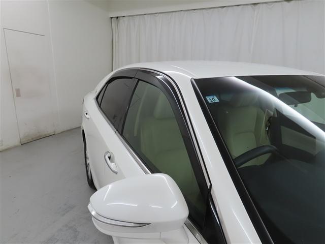 クラウンハイブリッド ロイヤルサルーン　メーカー装着ＳＤナビ　フルセグＴＶ　Ｂｌｕｅｔｏｏｔｈ接続　ＵＳＢ端子　純正ドラレコ　バックガイドモニター　前席シートヒーター　ステアリングヒーター　ＨＩＤヘッドランプ　クルーズコントロール（27枚目）