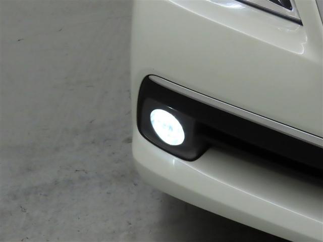 クラウンハイブリッド ロイヤルサルーン　メーカー装着ＳＤナビ　フルセグＴＶ　Ｂｌｕｅｔｏｏｔｈ接続　ＵＳＢ端子　純正ドラレコ　バックガイドモニター　前席シートヒーター　ステアリングヒーター　ＨＩＤヘッドランプ　クルーズコントロール（35枚目）