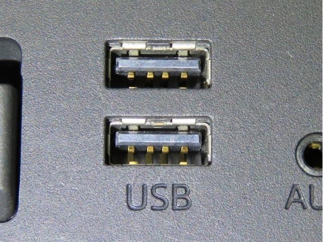 CX-8 XDプロアクティブ 後席モニター装着 ステアリングヒーター装着 マツダ純正ナビ装着 Bluetooth機能搭載 ETC装着車 アイドリングストップ装着車両(19枚目)