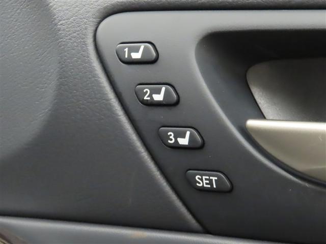 ＩＳ ＩＳ２００ｔ　Ｆスポーツ　メーカー装着ＳＤナビ　純正ドラレコ　Ｂｌｕｅｔｏｏｔｈ接続　ＵＳＢ端子　ＣＤＤＶＤ再生　ブルーレイ再生　バックガイドモニター　クリアランスソナー　前席シートヒーターベンチレーション　ＥＴＣ２．０（14枚目）