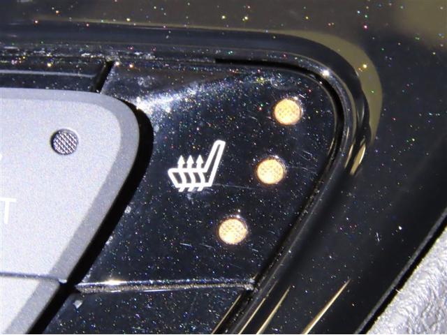 C-HR G モデリスタフルエアロ付き トヨタ純正ナビ装着 バックガイドモニター付き Bluetooth機能搭載 シートヒーター装着 トヨタセーフティセンス搭載 スペアタイヤ装着(3枚目)