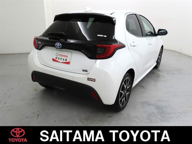 ヤリス ハイブリッドZ トヨタ純正ナビ装着 メーカーナビ装着 Bluetooth機能搭載 ETC2.0車載器 ステアリングヒーター装着 トヨタセーフティセンス搭載 パノラミックビューモニター装備(6枚目)