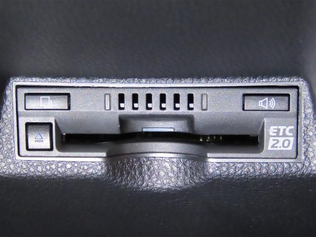 ヤリス ハイブリッドZ トヨタ純正ナビ装着 メーカーナビ装着 Bluetooth機能搭載 ETC2.0車載器 ステアリングヒーター装着 トヨタセーフティセンス搭載 パノラミックビューモニター装備(19枚目)