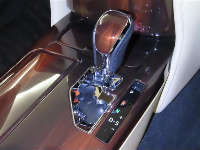 クラウンハイブリッド ロイヤルサルーン　禁煙車／整備手帳／バックカメラ／リヤサンシェード／サイドバイザー／スペアタイヤ／Ｂｌｕｅｔｏｏｔｈ／純正１７インチアルミ（24枚目）