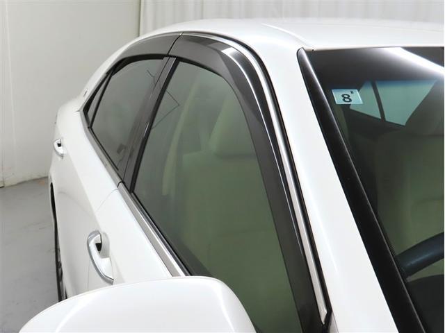 クラウンハイブリッド ロイヤルサルーン　禁煙車／整備手帳／バックカメラ／リヤサンシェード／サイドバイザー／スペアタイヤ／Ｂｌｕｅｔｏｏｔｈ／純正１７インチアルミ（27枚目）