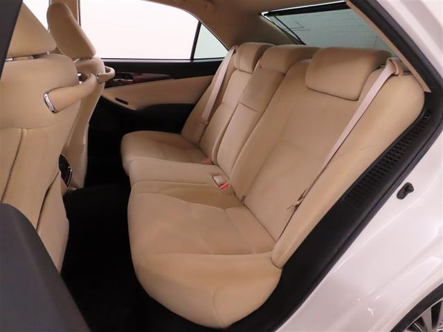 クラウンハイブリッド ロイヤルサルーン　禁煙車／整備手帳／バックカメラ／リヤサンシェード／サイドバイザー／スペアタイヤ／Ｂｌｕｅｔｏｏｔｈ／純正１７インチアルミ（31枚目）