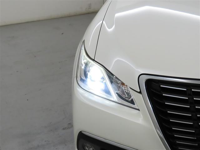クラウンハイブリッド ロイヤルサルーン　禁煙車／整備手帳／バックカメラ／リヤサンシェード／サイドバイザー／スペアタイヤ／Ｂｌｕｅｔｏｏｔｈ／純正１７インチアルミ（33枚目）