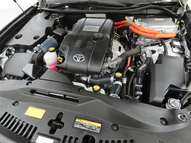 クラウンハイブリッド ロイヤルサルーン　禁煙車／整備手帳／バックカメラ／リヤサンシェード／サイドバイザー／スペアタイヤ／Ｂｌｕｅｔｏｏｔｈ／純正１７インチアルミ（35枚目）